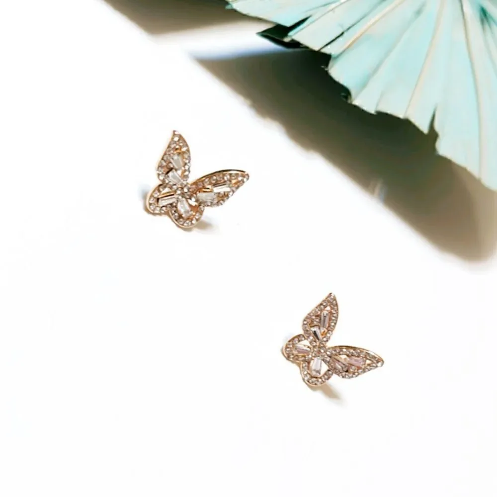 Diamond butterfly earrings in gold #544
